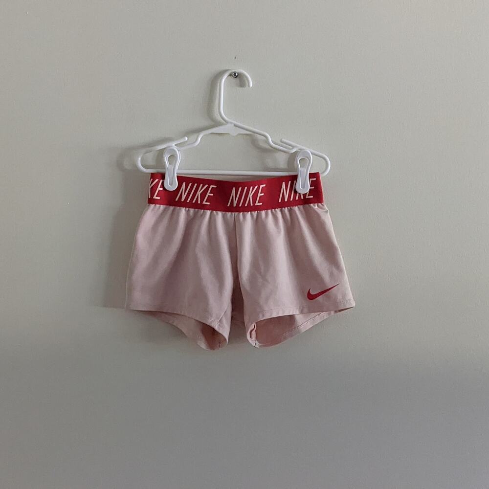 Nike Dri-FIT Trophy Training Shorts Sz XS/6-7 Light Pink Red